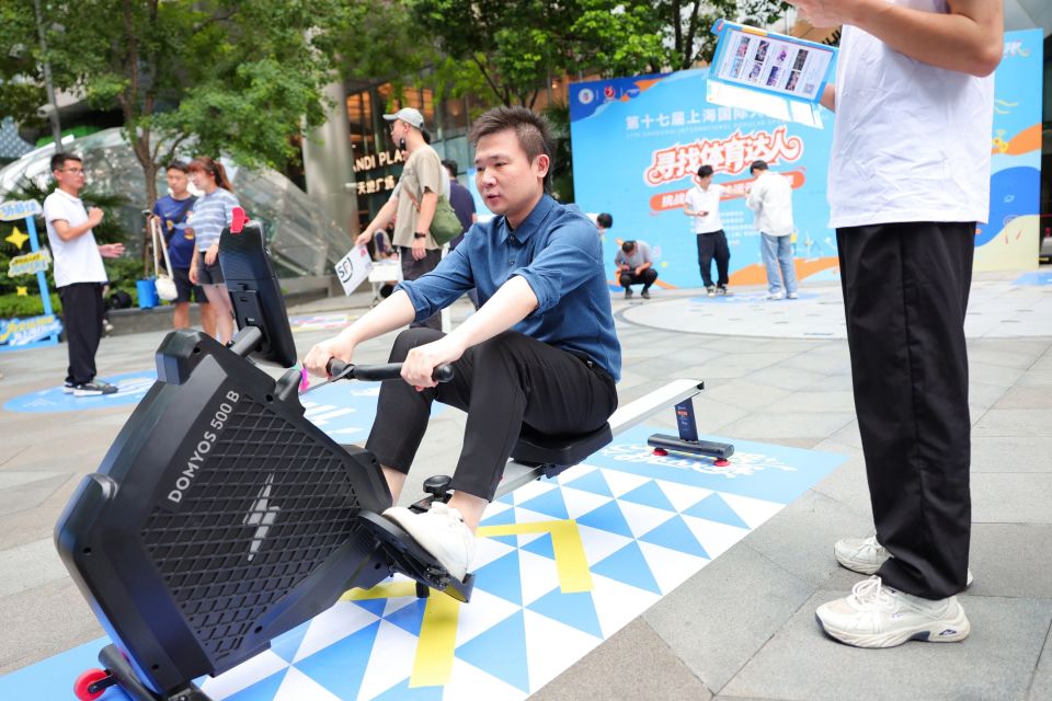 width, OQVGz, om width, OQVGz, om