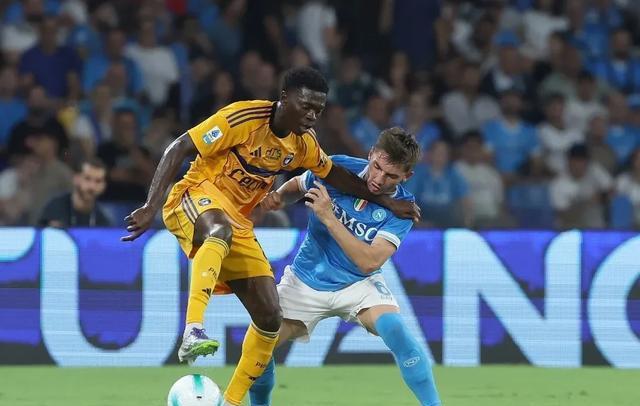 zWU, 定后者手球