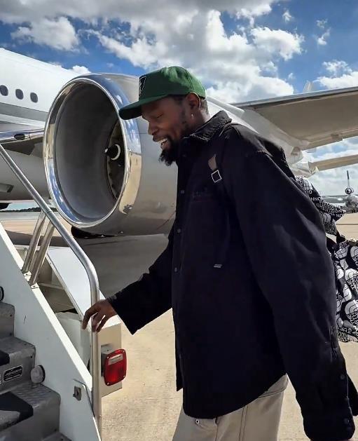 笑小绿帽抢 笑小绿帽抢